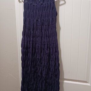 Max Studio Ruffled Sleeveless Dress Sz M.